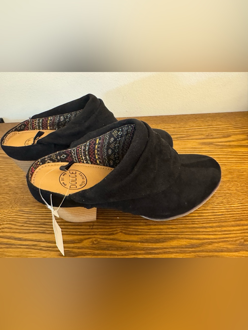 NWT Dolce by Mojo Moxy Black Suede Mule Block Heel Boho Geometric Clog Size 6.5